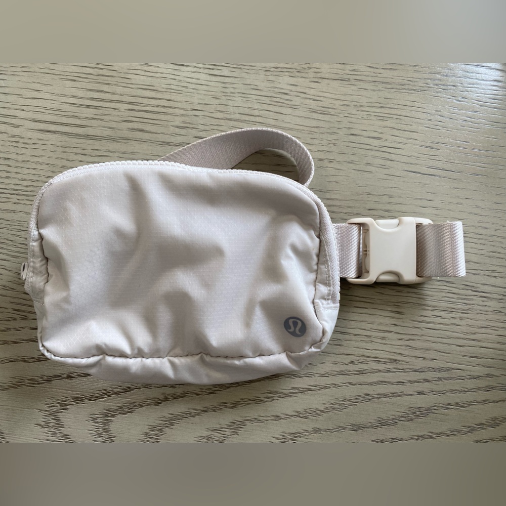 Lululemon Belt Bag